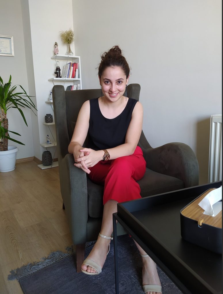 Psk. Büşra Karaçallık