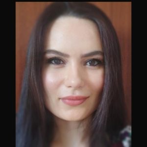 Uzm. Kl. Psikolog / Aile Danışmanı Esra Sayın