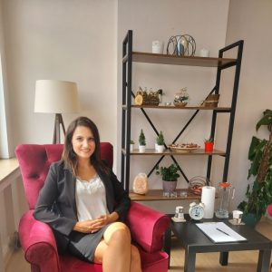 Uzm. Kl. Psk. Gökçe Mamati